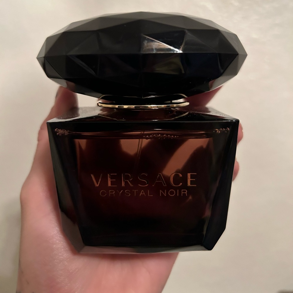 VERSACE CRYSTAL NOIR 3oz